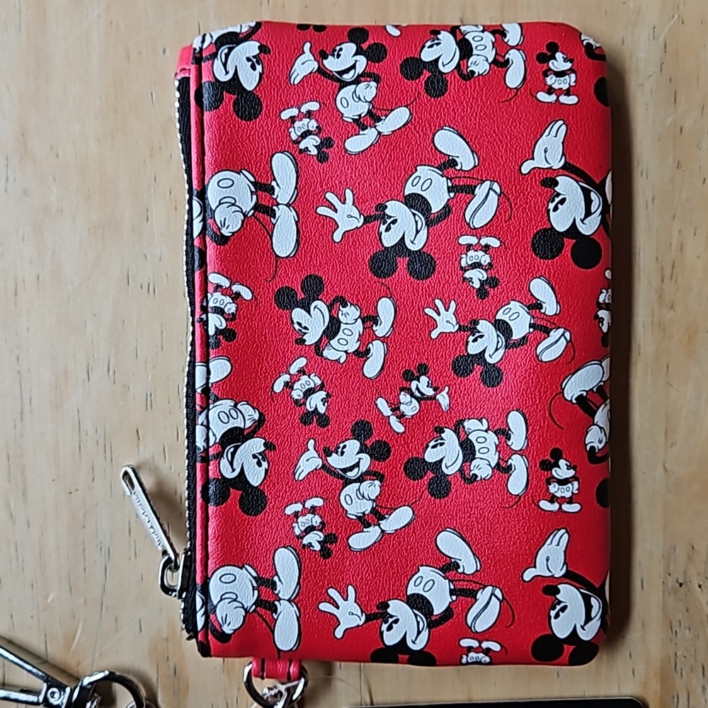 DISNEY BUCKLE DOWN MICKEY COIN POUCH - Picture 2 of 13